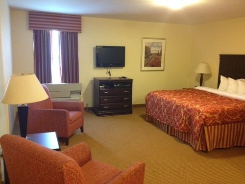 Hotel Home-Towne Suites Bowling Green  | Bowling Green | Kentucky | United States 18