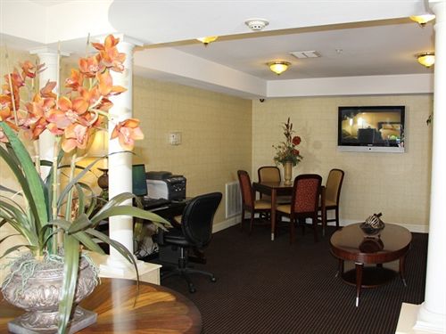 Hotel Home-Towne Suites Bowling Green  | Bowling Green | Kentucky | United States 6