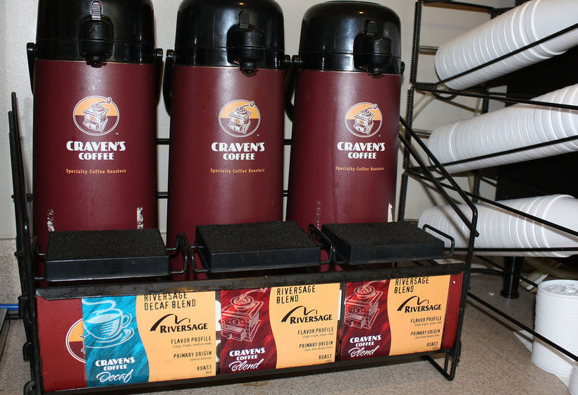 Hotel Hilltop Inn by Riverstone  | Billings | Montana | United States 2