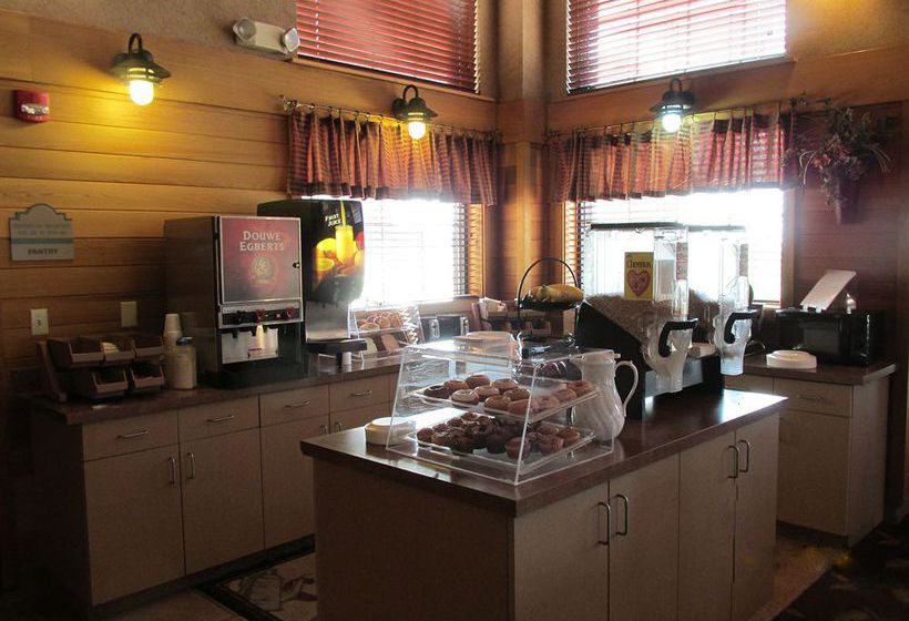 Hotel Kelly Inn & Suites - Mitchell  | Mitchell | South Dakota | United States 2