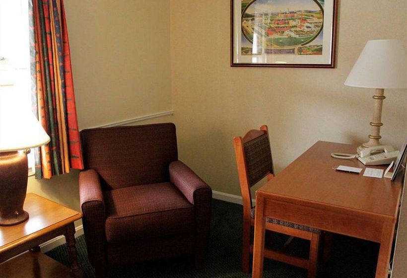 Hotel Yankee Inn  | Lenox | Massachusetts | Estados Unidos 12