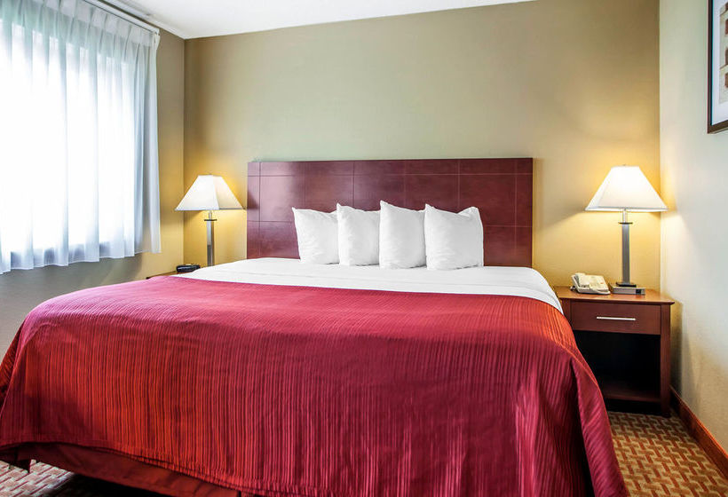 Hotel Quality Inn & Suites  | Davenport | Iowa | United States 18