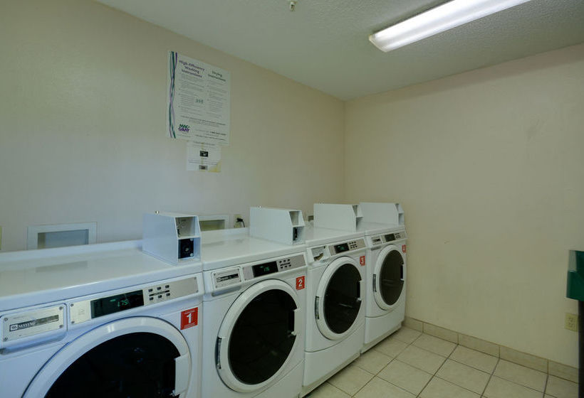 Hotel Sun Suites of Hobby (Clearlake)  | Houston | Texas | United States 10