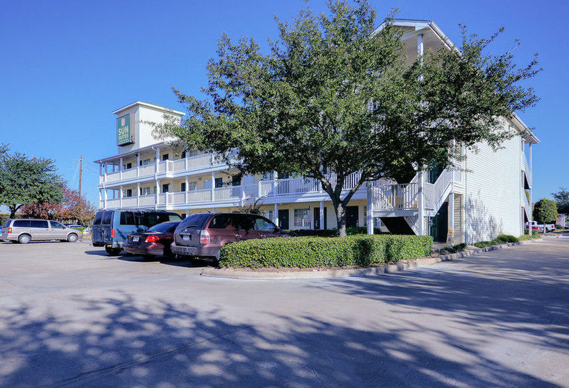 Hotel Sun Suites of Hobby (Clearlake)  | Houston | Texas | United States 14