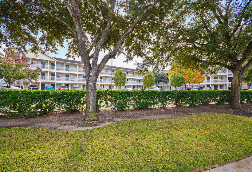 Hotel Sun Suites of Sugarland (Stafford)  | Stafford | Texas | United States 12