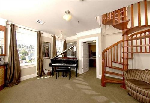 Hotel Elliott  | Astoria | Oregon | United States 13