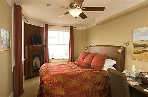 Hotel Elliott  | Astoria | Oregon | United States 15