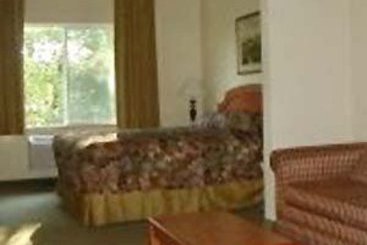 Hotel Clatskanie River Inn 