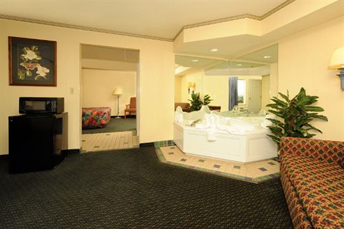 Hotel Governors Inn  | Sevierville | Tennessee | United States 15