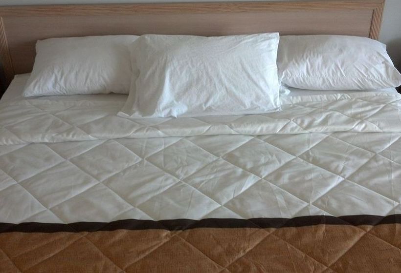 Hotel Richland Inn Lewisburg  | Lewisburg | Tennessee | United States 9