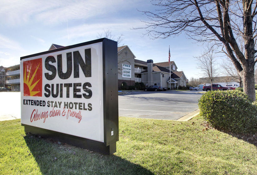 Hotel Lodge America of Greensboro  | Greensboro | North Carolina | United States 14