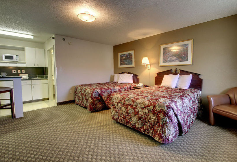 Hotel Lodge America of Greensboro  | Greensboro | North Carolina | United States 3
