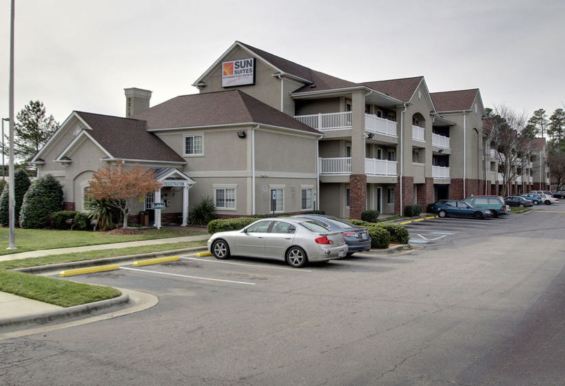 Hotel Lodge America of Raleigh  | Raleigh | North Carolina | United States 6