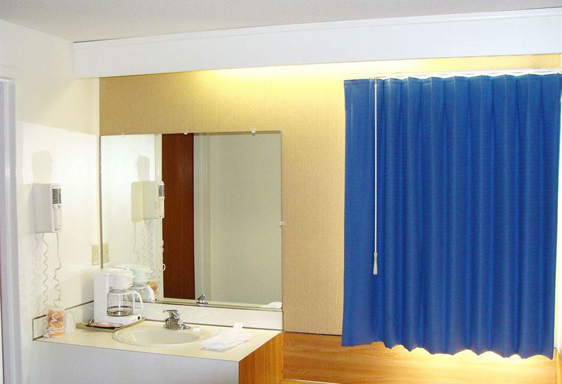 Hotel Flagship Inn & Suites  | Groton | Connecticut | United States 8