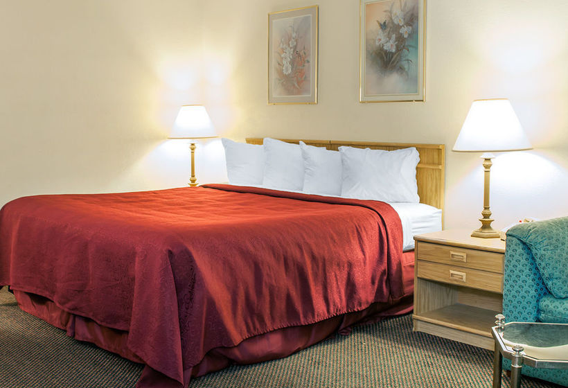 Hotel Quality Inn & Suites Greensburg 