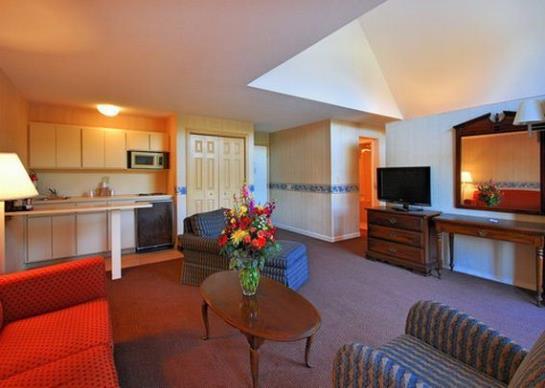 Hotel Econo Lodge Inn & Suites Groton  | Groton | Connecticut | United States 20