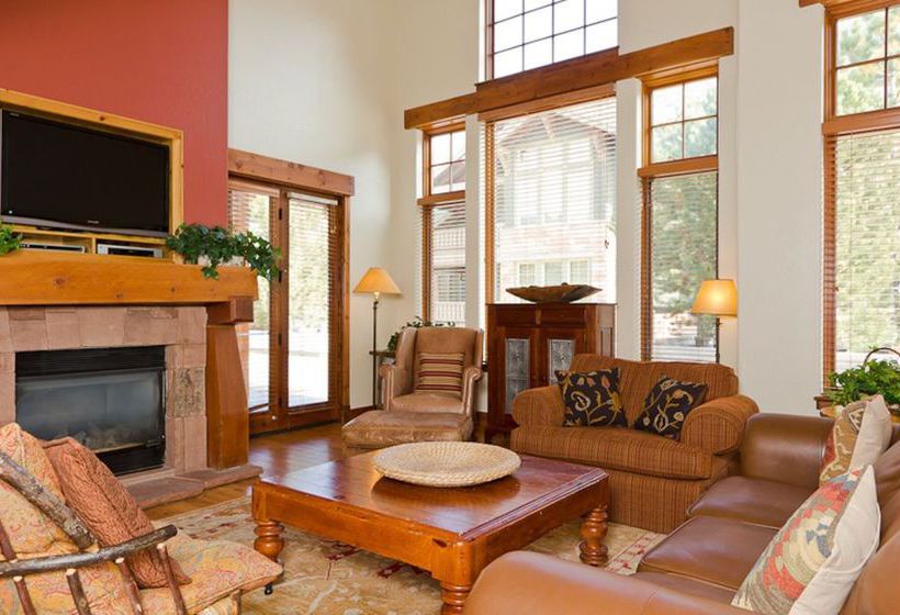 Hotel Lodges at Deer Valley  | Park City | Utah | United States 10