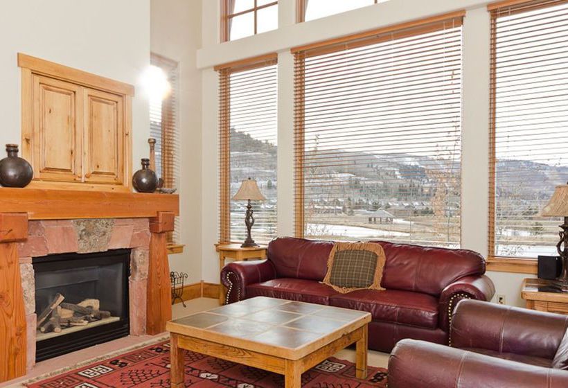 Hotel Lodges at Deer Valley  | Park City | Utah | United States 8