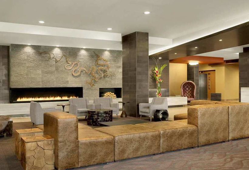 Hotel The Broadway Columbia A DoubleTree by Hilton  | Columbia | Missouri | United States 10