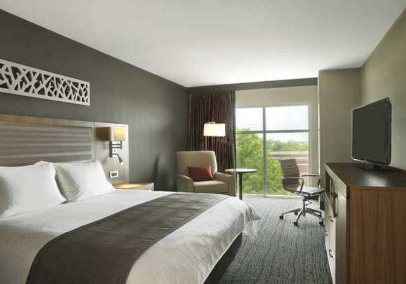 Hotel The Broadway Columbia A DoubleTree by Hilton  | Columbia | Missouri | United States 13