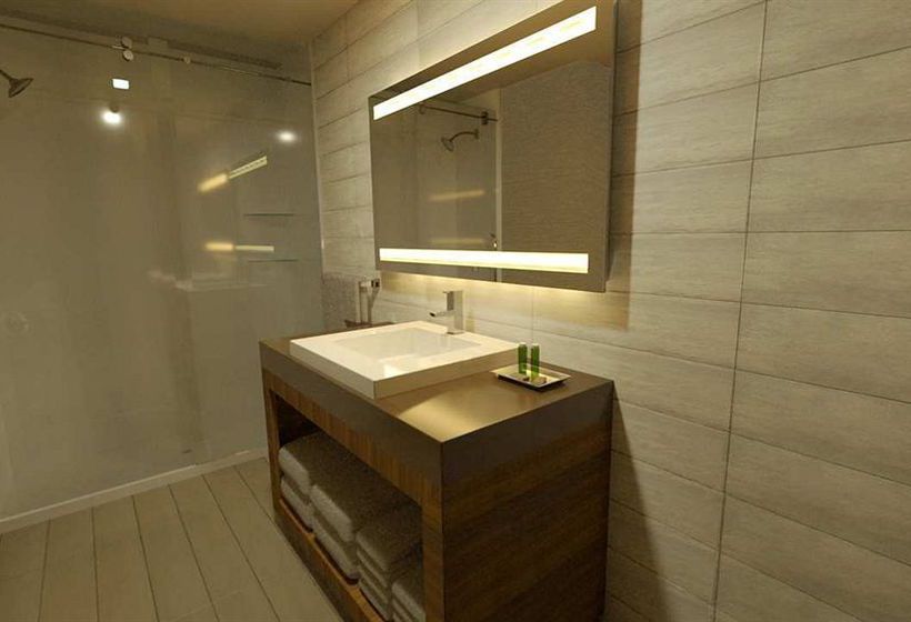 Hotel The Broadway Columbia A DoubleTree by Hilton  | Columbia | Missouri | United States 5