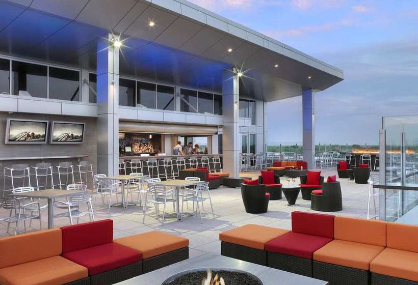 Hotel The Broadway Columbia A DoubleTree by Hilton  | Columbia | Missouri | United States 9