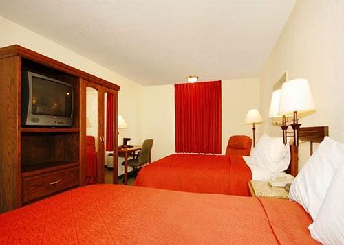 Hotel Quality Inn & Suites North Springfield  | Springfield | Missouri | United States 19