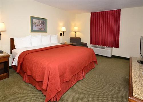 Hotel Quality Inn & Suites North Springfield  | Springfield | Missouri | United States 7