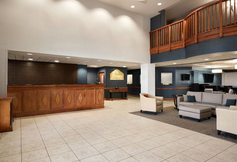 Hotel Wingate By Wyndham Fargo Fargo