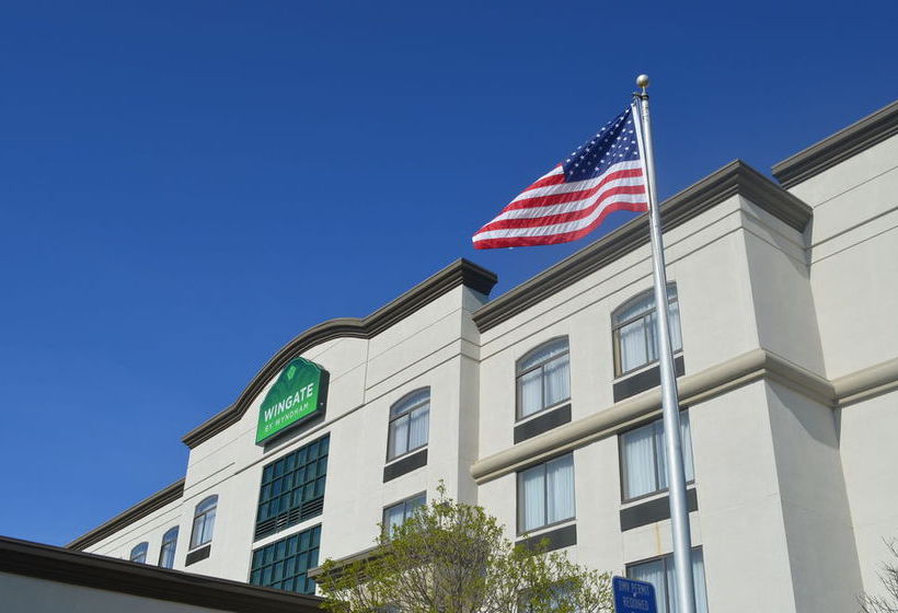 Hotel Wingate by Wyndham Chantilly Dulles Airport 