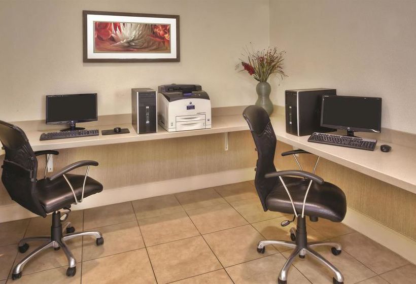 Hotel La Quinta Inn & Suites Danbury  | Danbury | Connecticut | Vereinigte Staaten 1