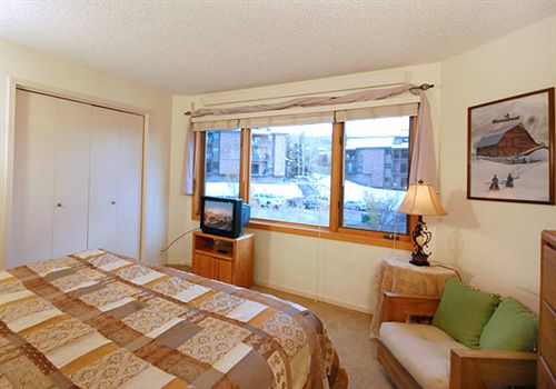 Hotel Ski Trail Condominiums  | Steamboat Springs | Colorado | United States 3