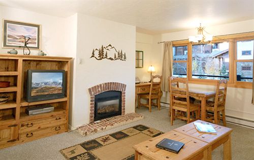 Hotel Ski Trail Condominiums  | Steamboat Springs | Colorado | United States 6