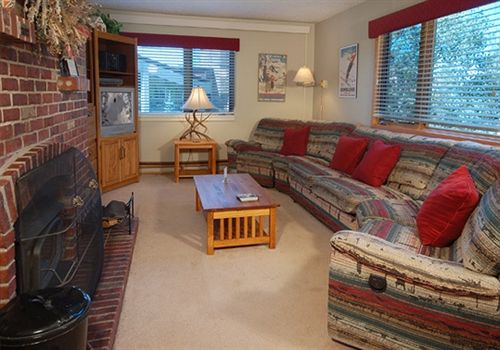 Hotel Ski Trail Condominiums  | Steamboat Springs | Colorado | United States 9