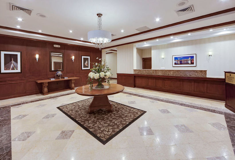 Hotel Wyndham Boston Chelsea 
