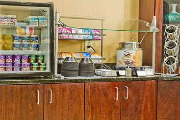 Hotel SpringHill Suites Charlotte Airport  | Charlotte | North Carolina | United States 4