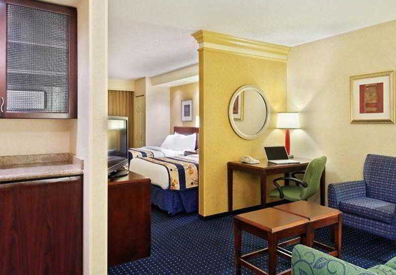 Hotel SpringHill Suites Detroit Southfield  | Southfield | Michigan | United States 5