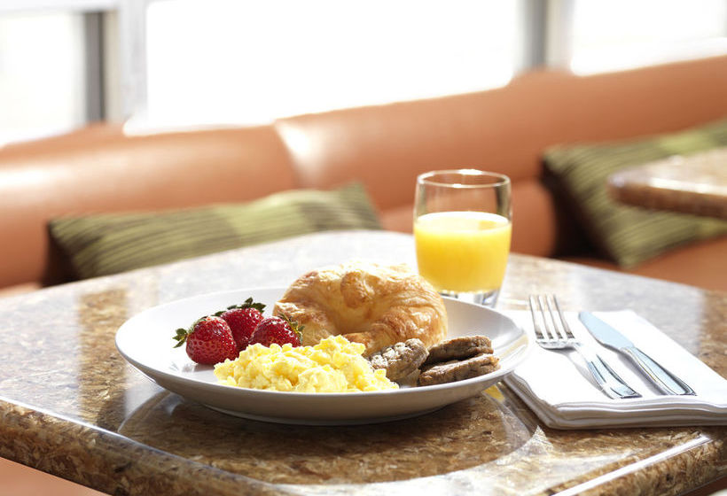 Hotel SpringHill Suites by Marriott Danbury  | Danbury | Connecticut | Estados Unidos 1