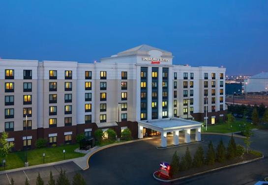 Hotel SpringHill Suites Newark International Airport  | Newark | New Jersey | Estados Unidos 17