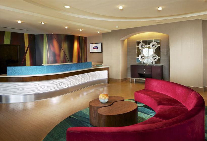 Hotel SpringHill Suites Newark International Airport  | Newark | New Jersey | Estados Unidos 3