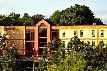 Hotel SpringHill Suites by Marriott Lawrence 