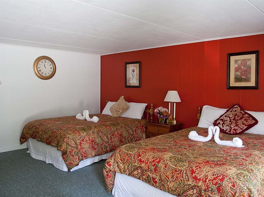 Hotel The Stowe Inn  | Stowe | Vermont | United States 1