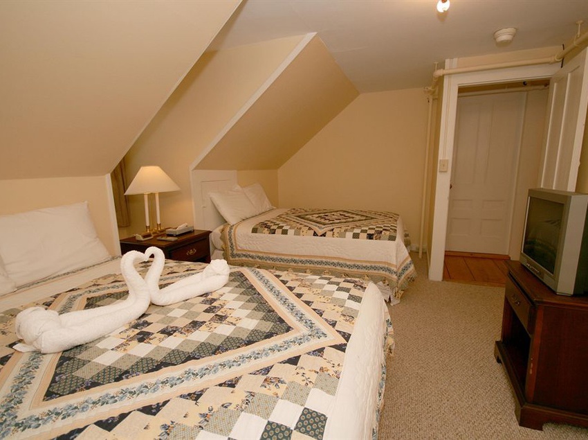 Hotel The Stowe Inn  | Stowe | Vermont | United States 2