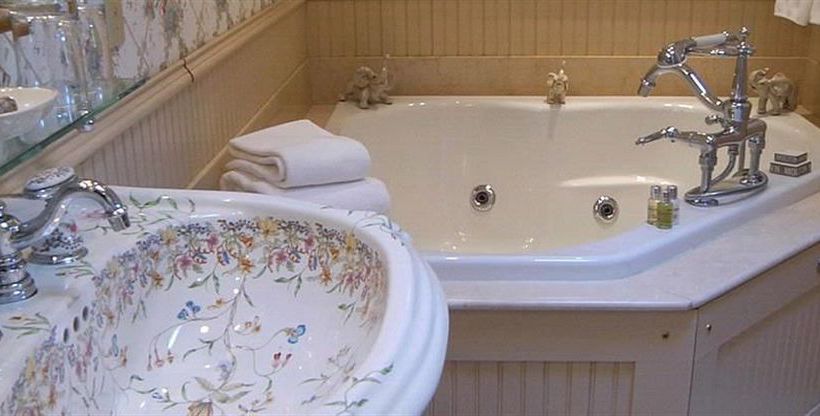 Hotel The Chanler at Cliffwalk Newport Rhode Island