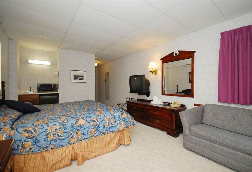 Hotel Hilltop Inn  | Berlin | Vermont | United States 10