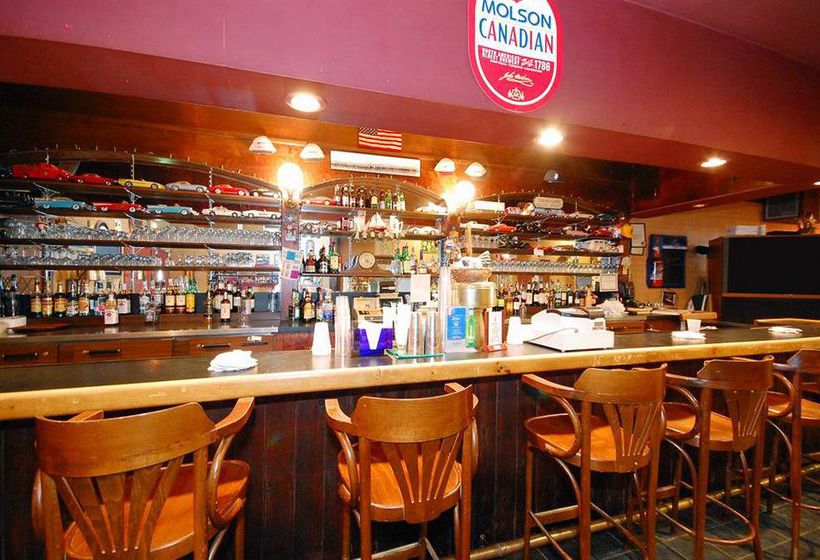 Hotel Hilltop Inn  | Berlin | Vermont | United States 18