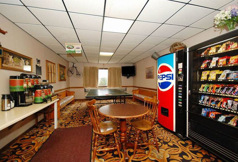 Hotel Hilltop Inn  | Berlin | Vermont | United States 19