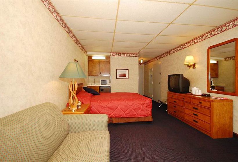 Hotel Hilltop Inn  | Berlin | Vermont | United States 9