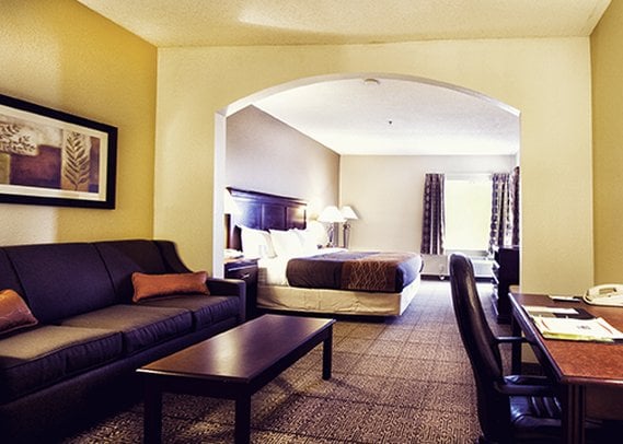 Hotel Comfort Inn & Suites Market Center  | Dallas | Texas | Estados Unidos 10