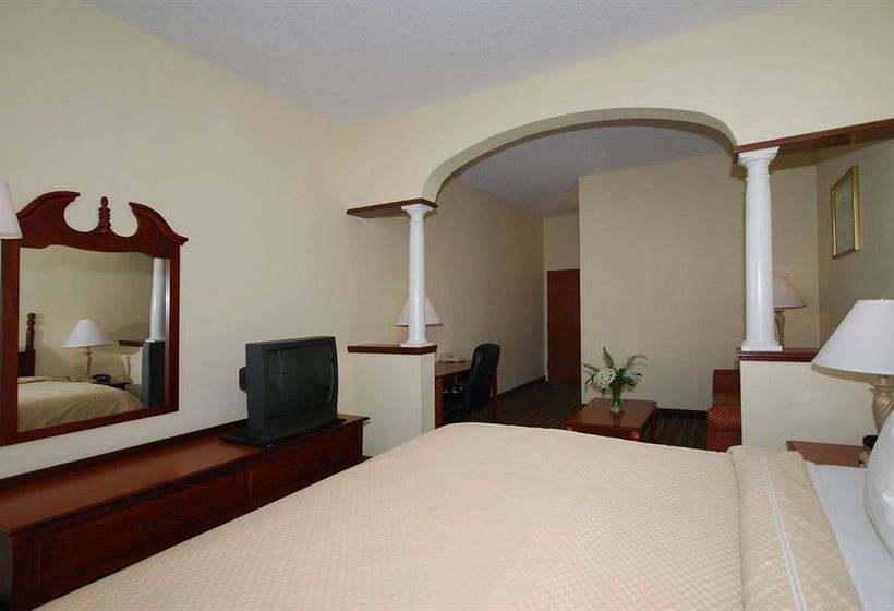 Hotel Comfort Suites Historic  | Savannah | Georgia | United States 9